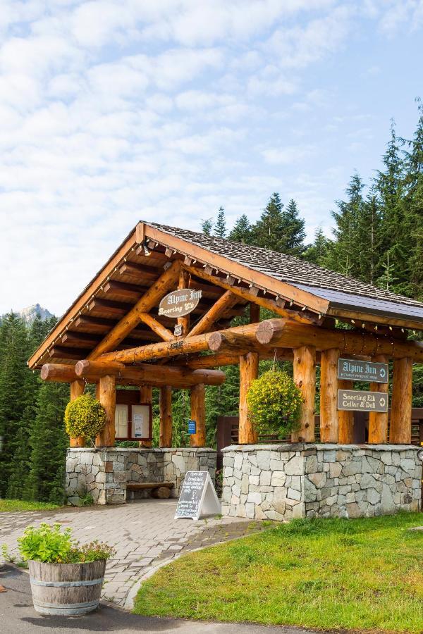 Crystal Mountain Hotels Екстериор снимка