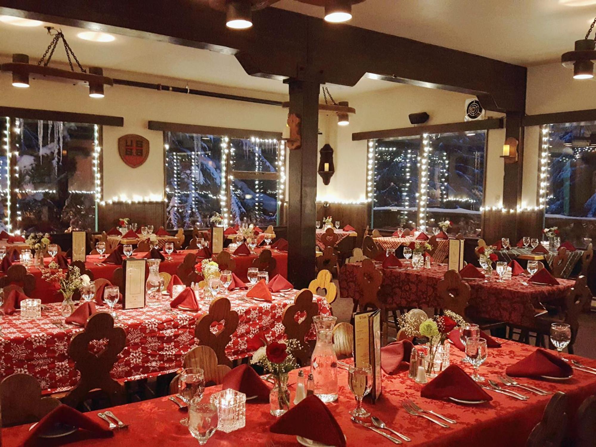 Crystal Mountain Hotels Екстериор снимка